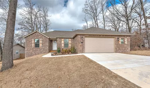 18 Hermitage Ln, Bella Vista, AR 72715