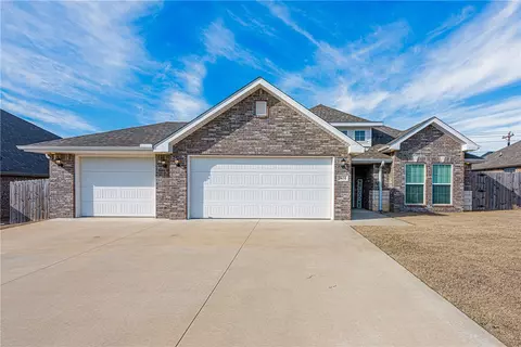 3631 Ambrosia Ln, Bentonville, AR 72712