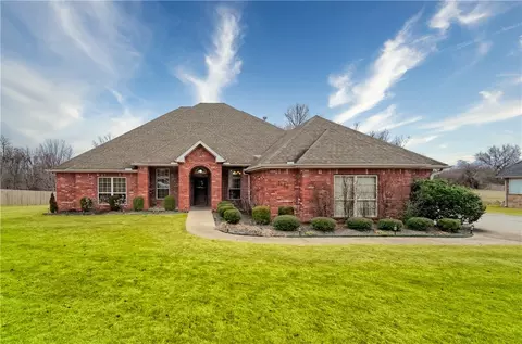 2680 Charismatic Ave, Springdale, AR 72762