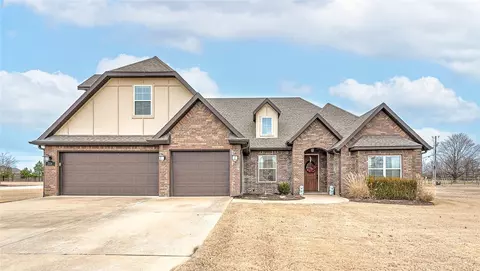 756 Tuscan Sun Ln, Springdale, AR 72762