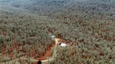 17831 Ferry Rd, Winslow, AR 72959