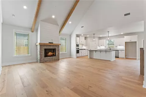 Living - 2205 Bergman Rd, Pea Ridge, AR 72751 photo 1 of 4