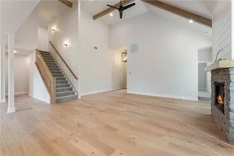 Living - 2205 Bergman Rd, Pea Ridge, AR 72751 photo 3 of 4