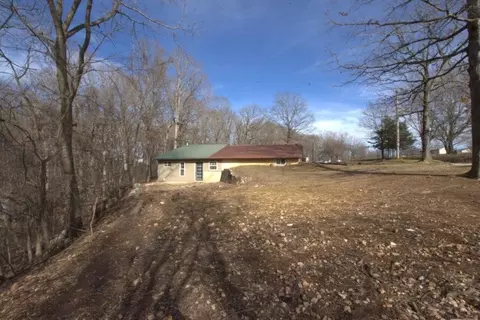 Exterior - 3574 Farm Road 2175, Exeter, MO 65647 photo 6 of 16