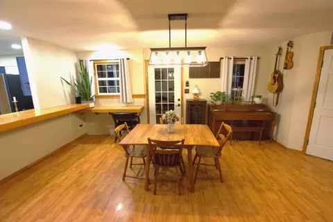 Dining - 3574 Farm Road 2175, Exeter, MO 65647 photo 5 of 5