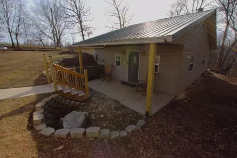 Exterior - 3574 Farm Road 2175, Exeter, MO 65647 photo 8 of 16