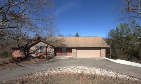 26 Dunedin Dr, Bella Vista, AR 72715