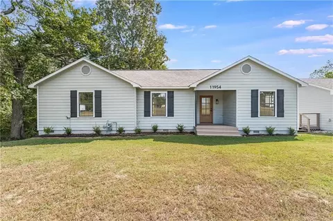11954 Landers Rd, Rogers, AR 72756