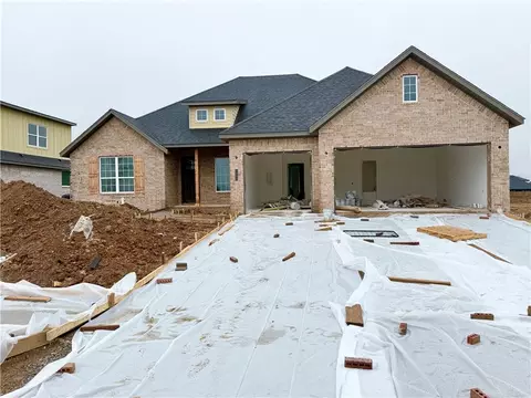 1441 Josephine Dr, Centerton, AR 72719