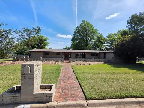 1 Meadow Lark Ln, Harrison, AR 72601