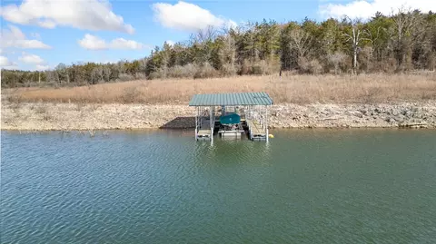 7301 E Harbor Dr, Lead Hill, AR 72644 photo 5