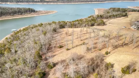7301 E Harbor Dr, Lead Hill, AR 72644 photo 16