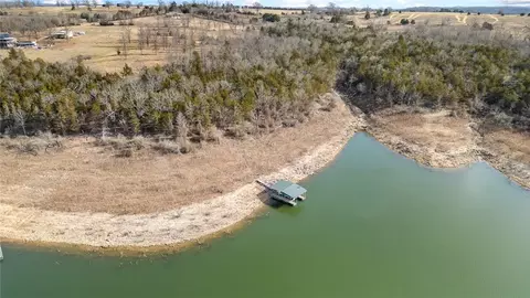 7301 E Harbor Dr, Lead Hill, AR 72644 photo 9