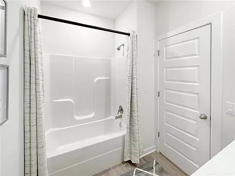 801 Picard Ave, Lowell, AR 72745 photo 11