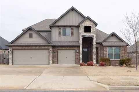 1530 Blue Moon Rd, Centerton, AR 72719