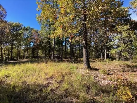 Cr 1425, Eureka Springs, AR 72632