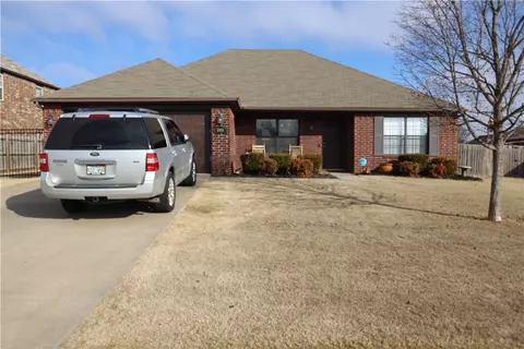 5103 W Cross Creek Blvd, Rogers, AR 72758
