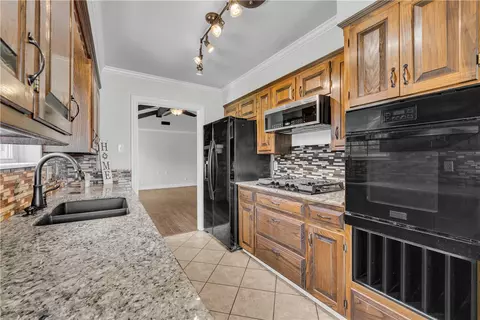 9001 Kiltartan Dr, Fort Smith, AR 72908 photo 12