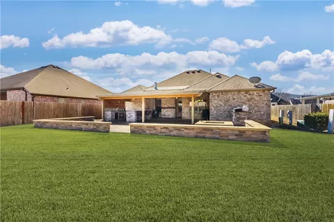 4174 Black Canyon St, Fayetteville, AR 72701