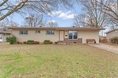 609 Harve St, Springdale, AR 72762