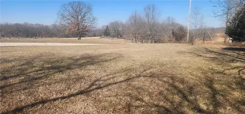 1671 Hawkins Rd, Harrison, AR 72601