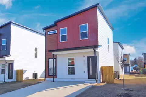 1081 Indiana Ave, Bentonville, AR 72713
