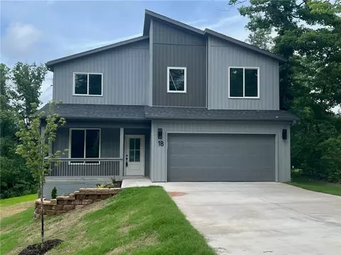 18 Selland Ln, Bella Vista, AR 72715