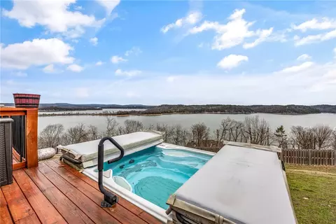View/Area - 8116 Pine Ln, Rogers, AR 72756 photo 5 of 14