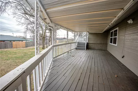 Exterior - 103 Cardinal St, Harrison, AR 72601 photo 4 of 11
