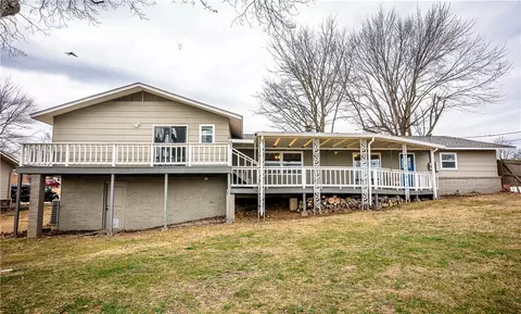 Exterior - 103 Cardinal St, Harrison, AR 72601 photo 8 of 11