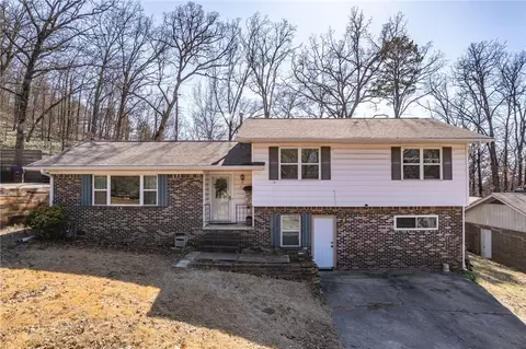 20 Mockingbird Ln, Fort Smith, AR 72901