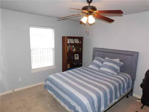 Bedroom - 3901 Kirkbridge Pl, Springdale, AR 72764 photo 5 of 11