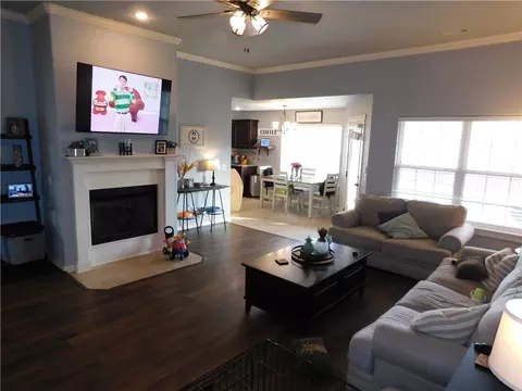 Living - 3901 Kirkbridge Pl, Springdale, AR 72764 photo 3 of 4