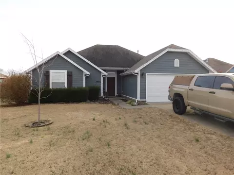 Exterior - 3901 Kirkbridge Pl, Springdale, AR 72764 photo 6 of 6