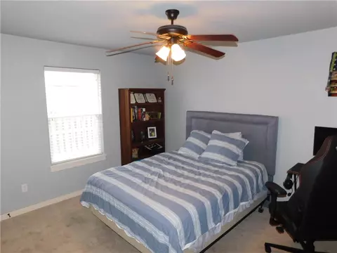 Bedroom - 3901 Kirkbridge Pl, Springdale, AR 72764 photo 7 of 11