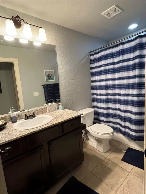 Bath - 3901 Kirkbridge Pl, Springdale, AR 72764 photo 9 of 9