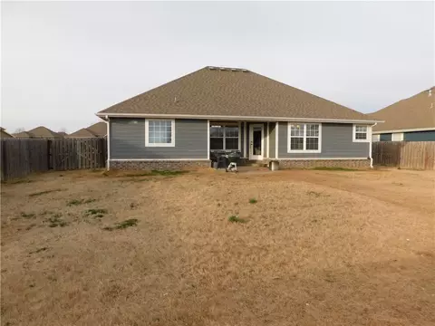 Exterior - 3901 Kirkbridge Pl, Springdale, AR 72764 photo 5 of 6
