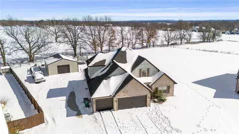319 Forza Ln, Springdale, AR 72762