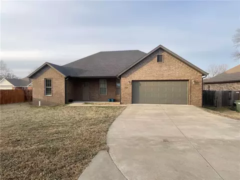 5634 Huntsville Rd, Fayetteville, AR 72701