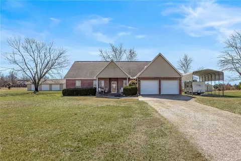 313 Madison 8406, Hindsville, AR 72738