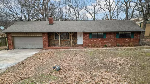 668 Park St, Decatur, AR 72722