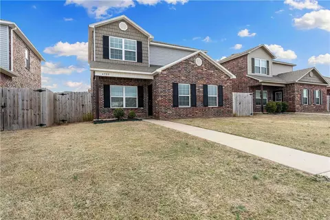 6320 SW Chestnut Hill Rd, Bentonville, AR 72713