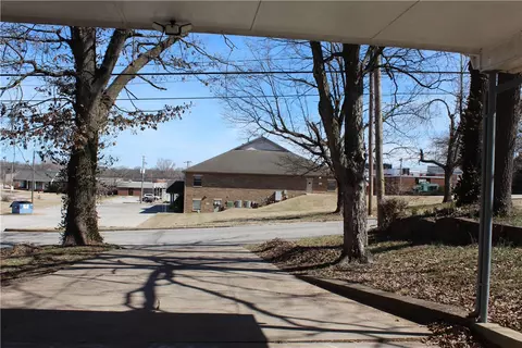 802 N Pine St, Harrison, AR 72601 photo 38
