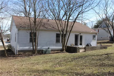 802 N Pine St, Harrison, AR 72601 photo 31