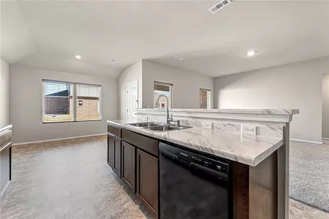 5482 Eldora Cv, Springdale, AR 72764 photo 6