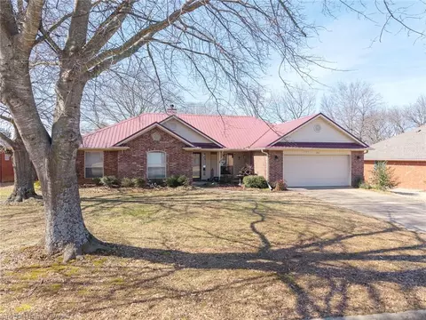 201 Kelly Cir, Lavaca, AR 72941 photo 2