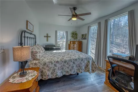 Bedroom - 3484 Nc 3050, Jasper, AR 72641 photo 5 of 5