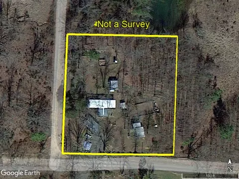 1273 Crossing Rd, Marshall, AR 72650