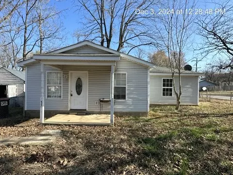 133 S Duff Ave, Sulphur Springs, AR 72768