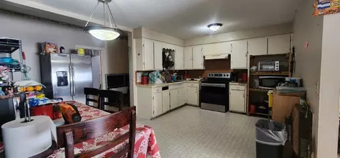Kitchen - 392 N Main St, Centerton, AR 72719 photo 4 of 4